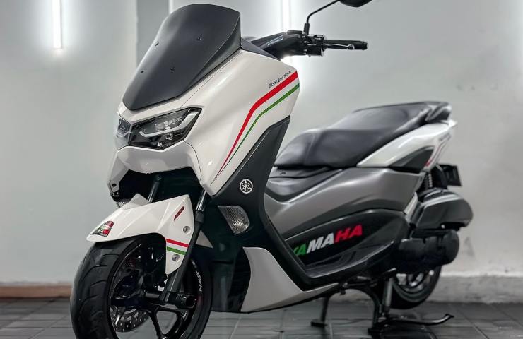 Yamaha NMax 